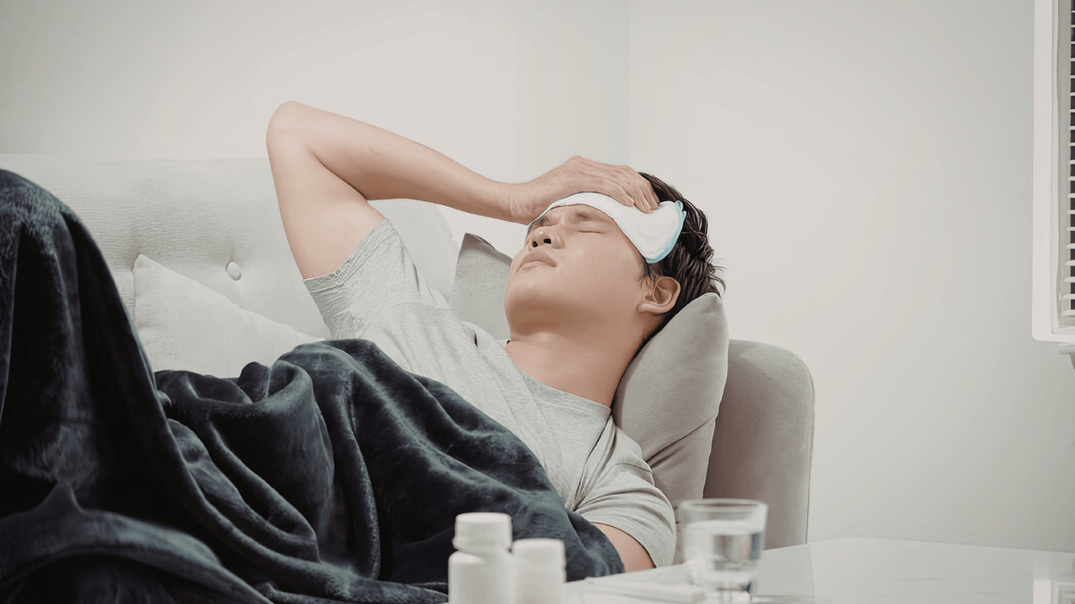 Cooling vs Pressure: Which Headache Patch Does What - Made to Aid